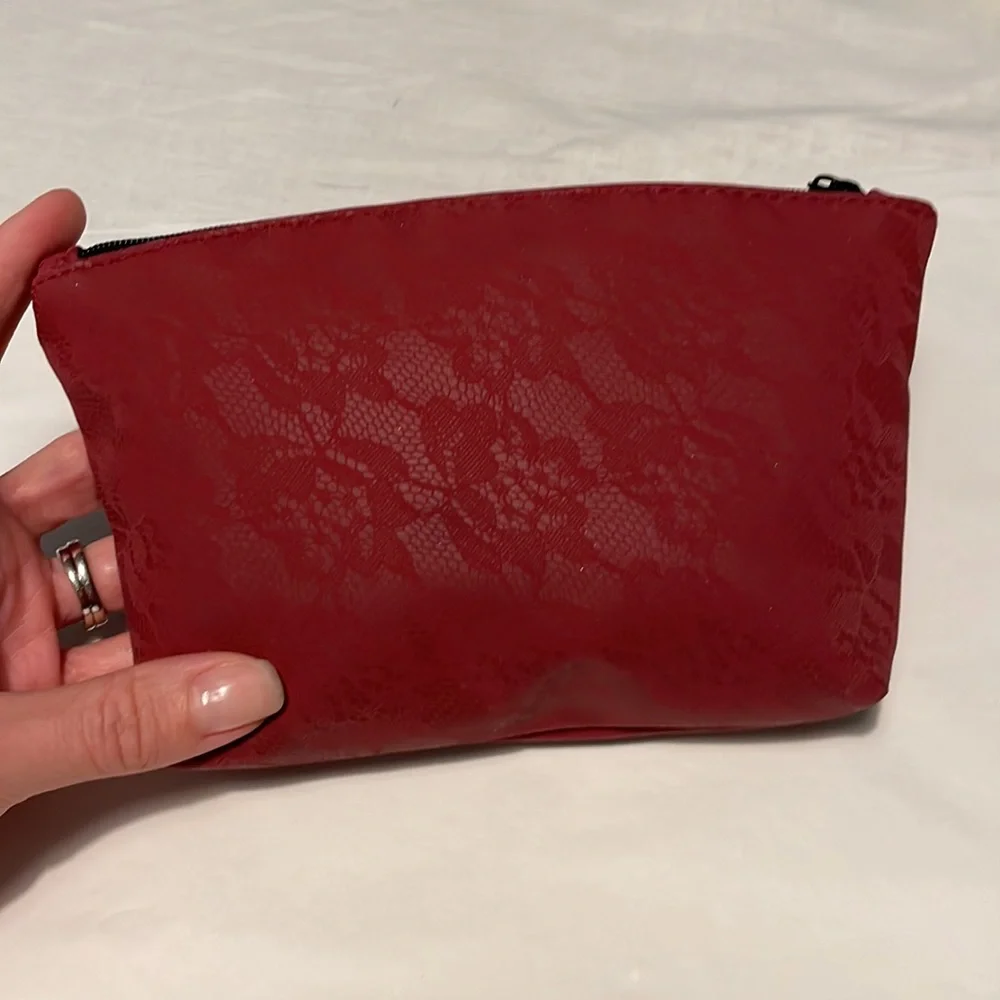 Ipsy red lace Halloween bat zipper make up bag